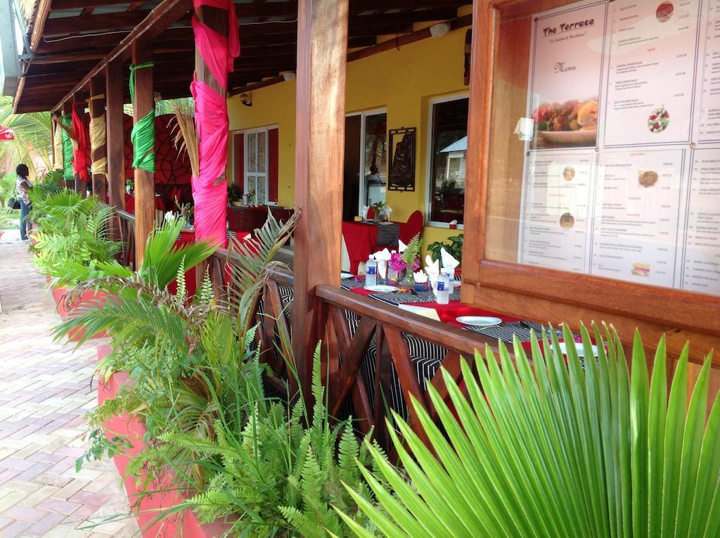 Calabash Apartment-Hotel Kotu Exterior foto