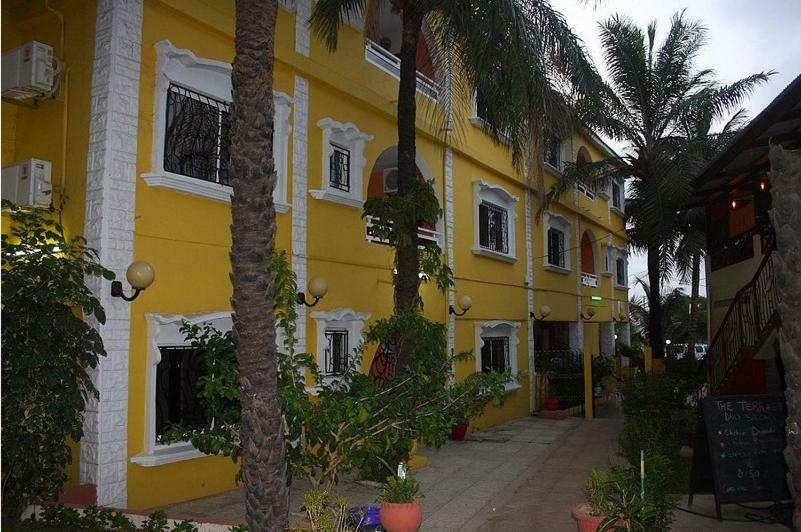 Calabash Apartment-Hotel Kotu Exterior foto