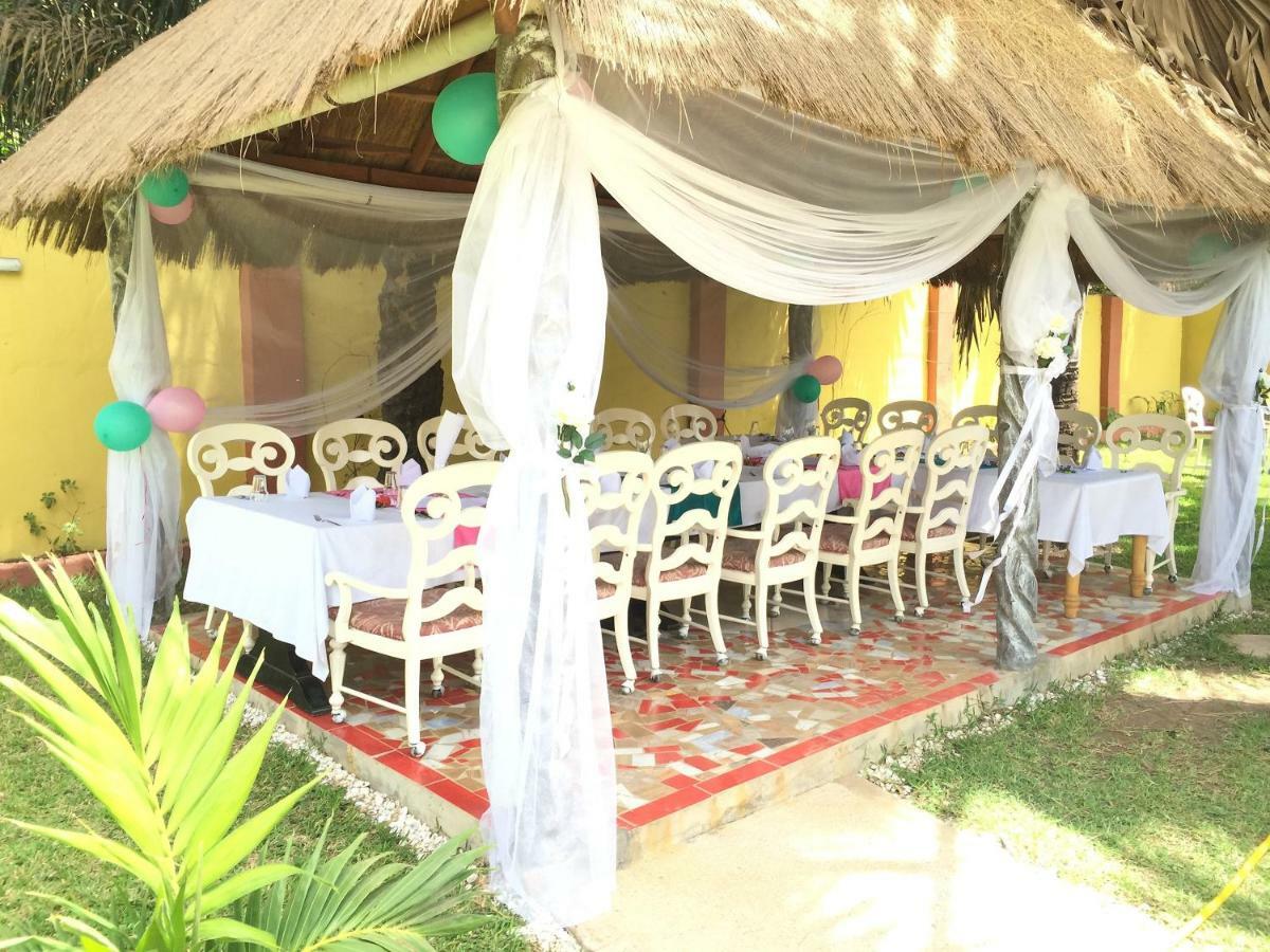 Calabash Apartment-Hotel Kotu Exterior foto